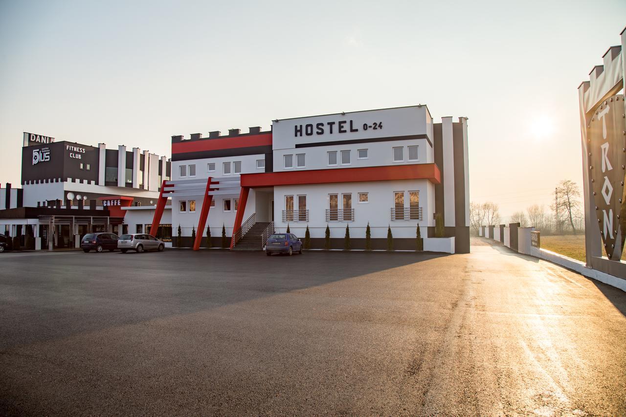 Hostel Tron Травник Екстер'єр фото